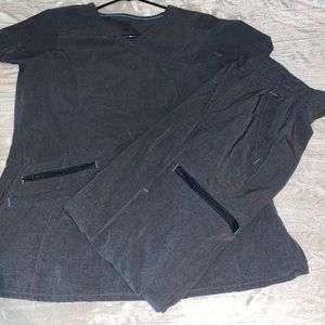 Gray scrub set! Worn a few times. Super comfy.